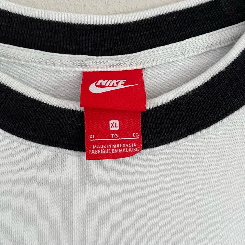 Nike Sportswear sweatshirt - Picture 3 of 4
